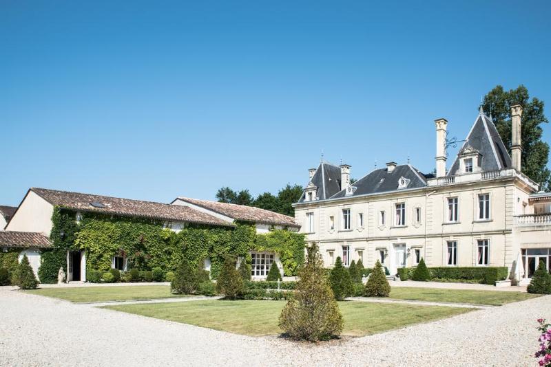 Chateau Meyre Avensan Exterior photo